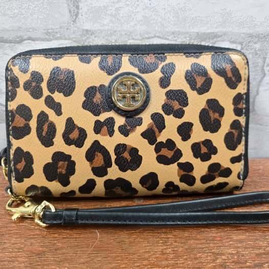 Featured boutique item 4